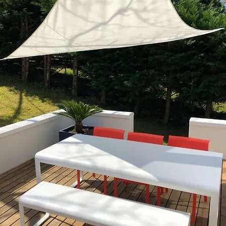 Villa House With 4 Bedrooms In Biarritz With Enclosed Garden And Wifi 1 Km From The Beach *